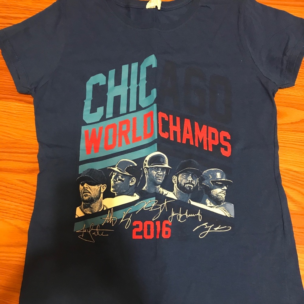 Chicago Cubs tee